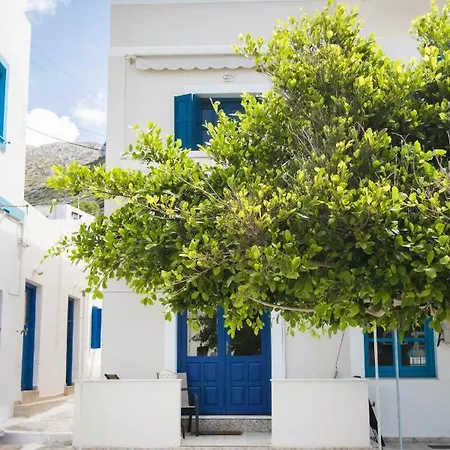 Finiki Studios Exterior photo